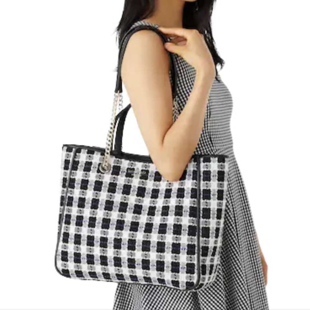NWT INFINITE LARGE TRIPLE COMPARTMENT TOTE
